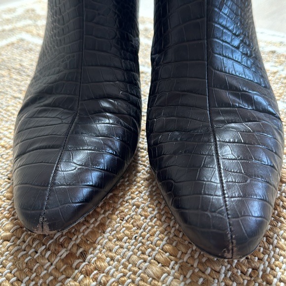 Vince Brown Alligator-Effect Leather Ankle Boots - Picture 5 of 6